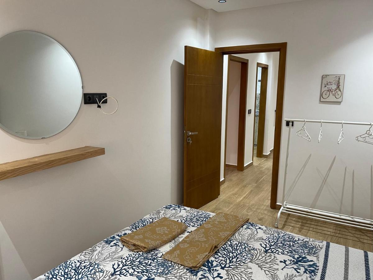 Appartement En M'Diq Centre Ville Pres De La Plage Buitenkant foto
